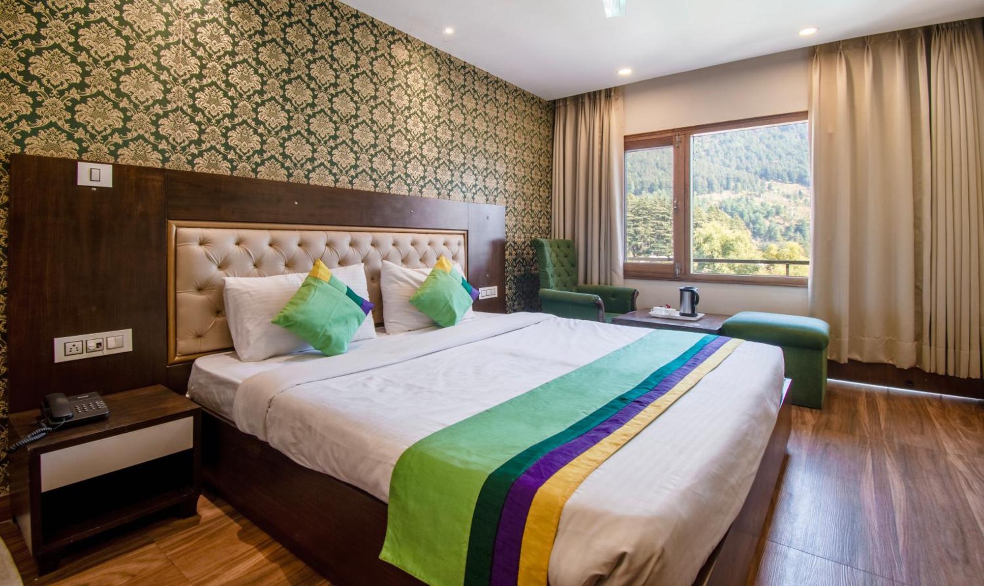 Ambika Residency, Near Hidimba Devi Temple Hotell Manāli Eksteriør bilde