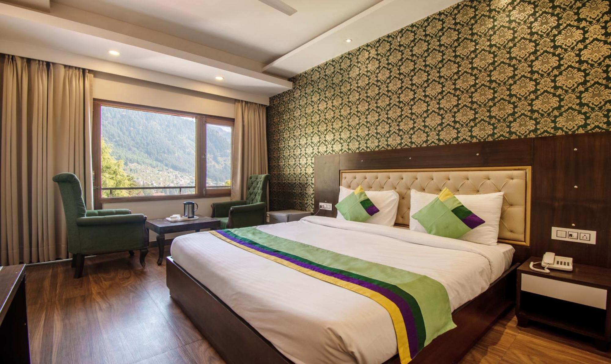 Ambika Residency, Near Hidimba Devi Temple Hotell Manāli Eksteriør bilde
