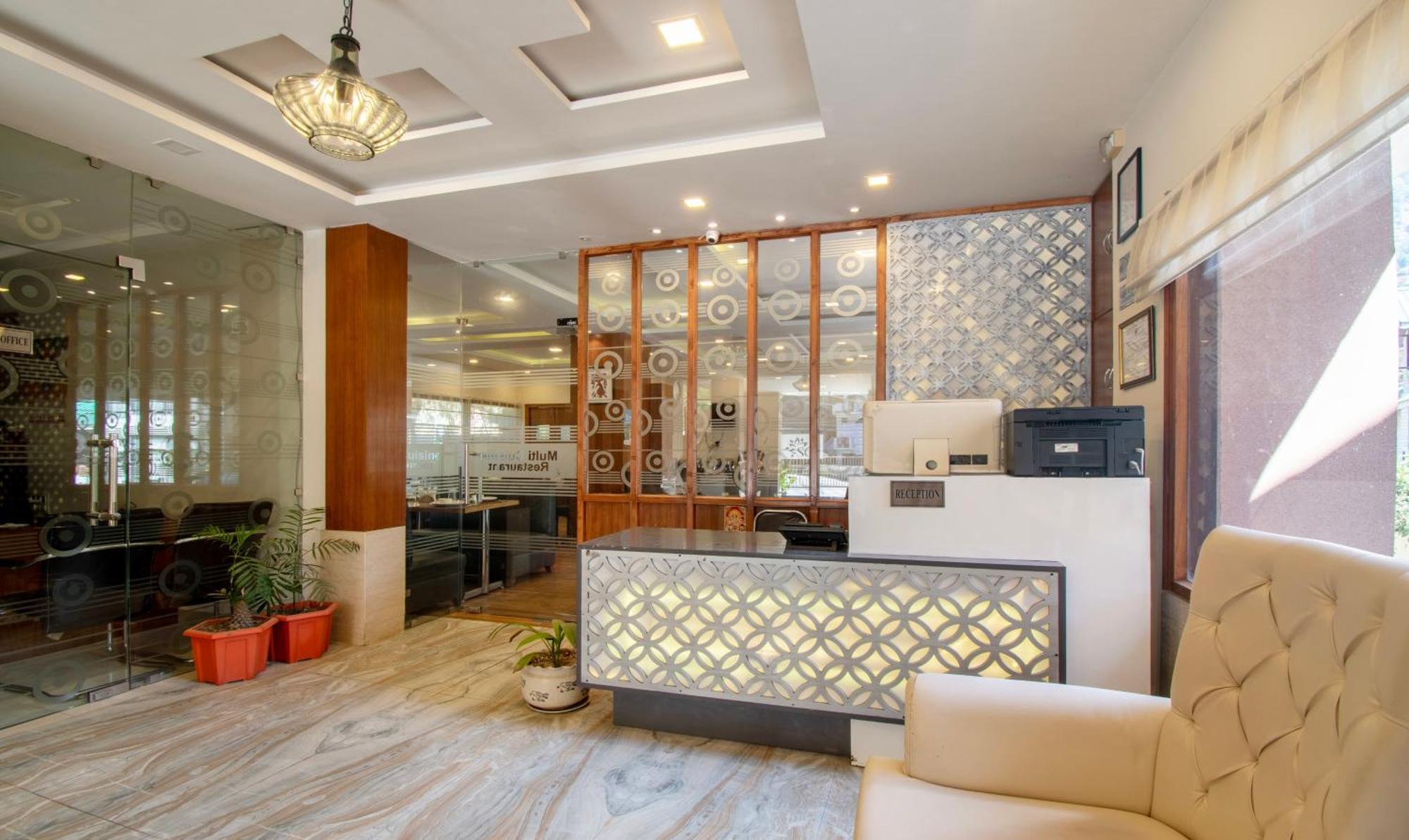 Ambika Residency, Near Hidimba Devi Temple Hotell Manāli Eksteriør bilde